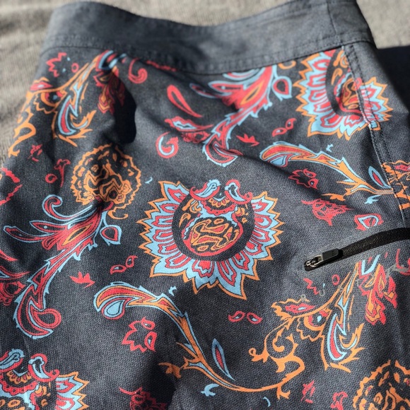 Rusty swim shorts paisley grey - Picture 3 of 4